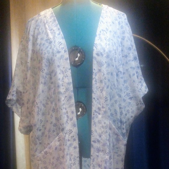 Rachel Zoe Semi-Sheer Blue Floral Kimono / Duster One Size - Picture 3 of 15